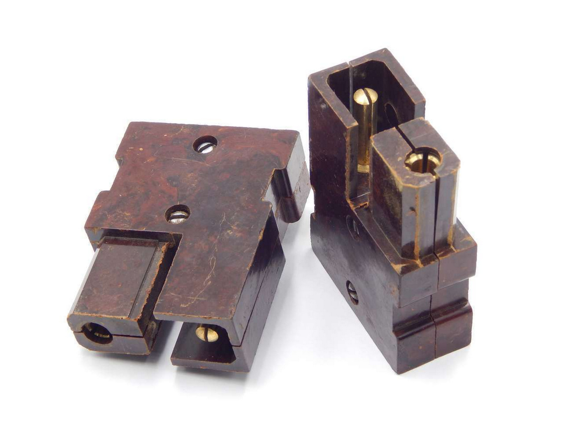 Штепсельний роз'єм ЩСЄ-100 Balkancar