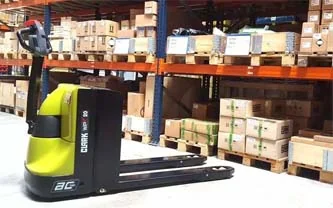 CLARK MHC представила нову серію електричних низькопідйомних візків на LogiMAT 2026
